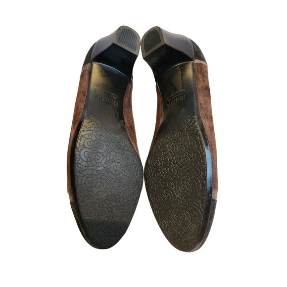 Munro American Jillian Black & Brown Colorblock Suede Pump, 8.5 - Picture 7 of 9